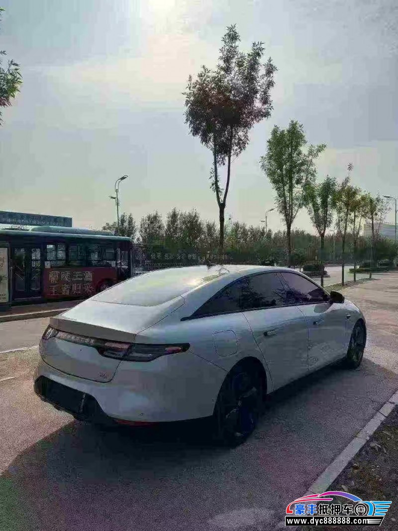 23年零跑c01轿车抵押车出售