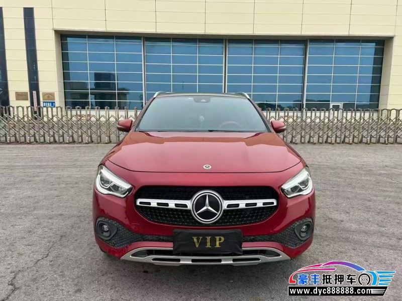 22年奔驰GLA轿车抵押车出售