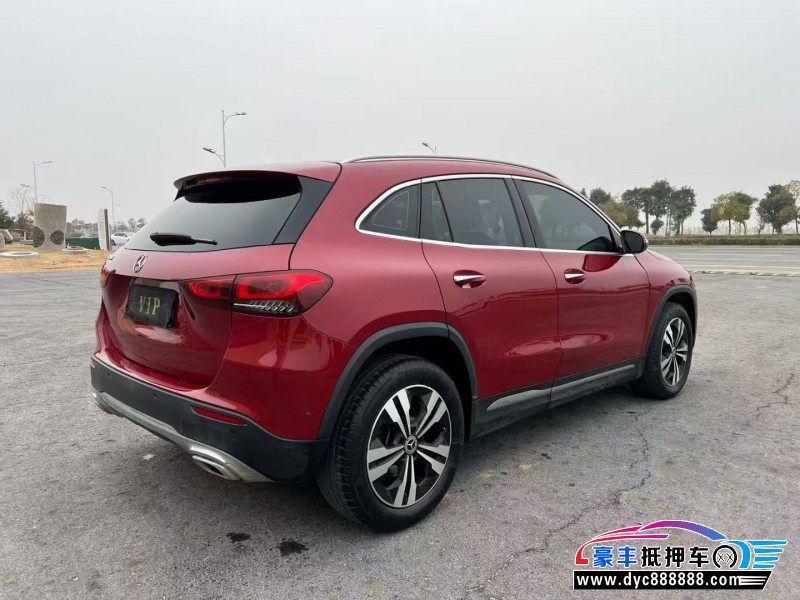 22年奔驰GLA轿车抵押车出售