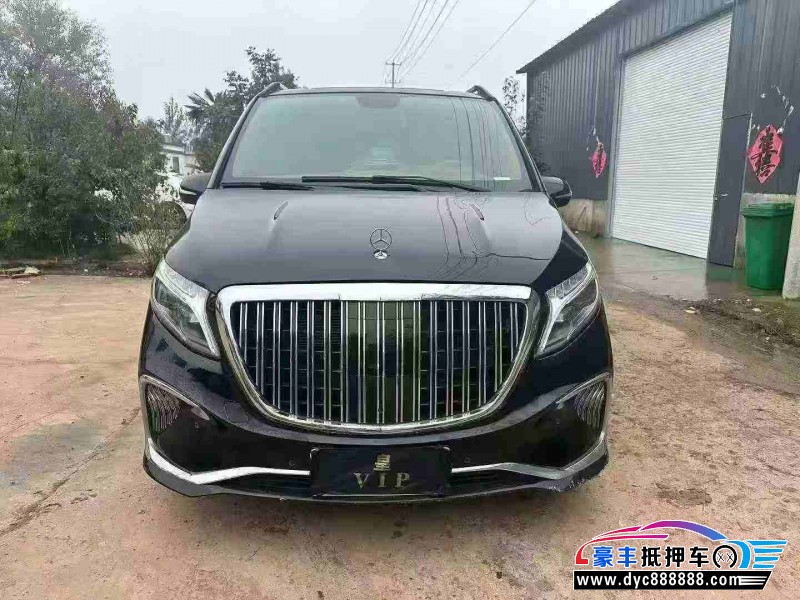21年奔驰威霆轿车抵押车出售