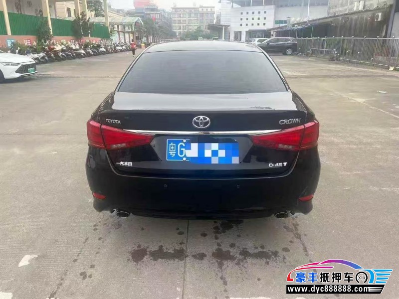 19年丰田皇冠轿车抵押车出售