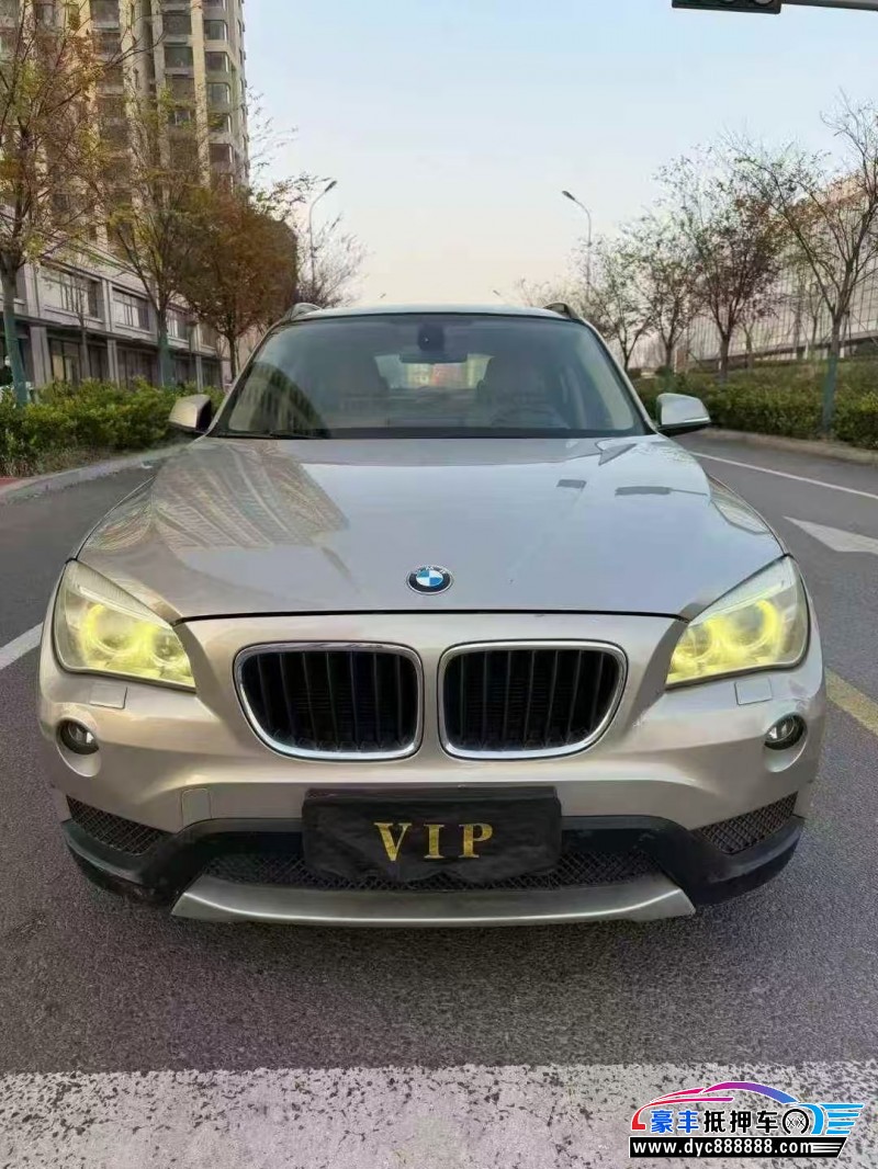 13年宝马X1轿车抵押车出售