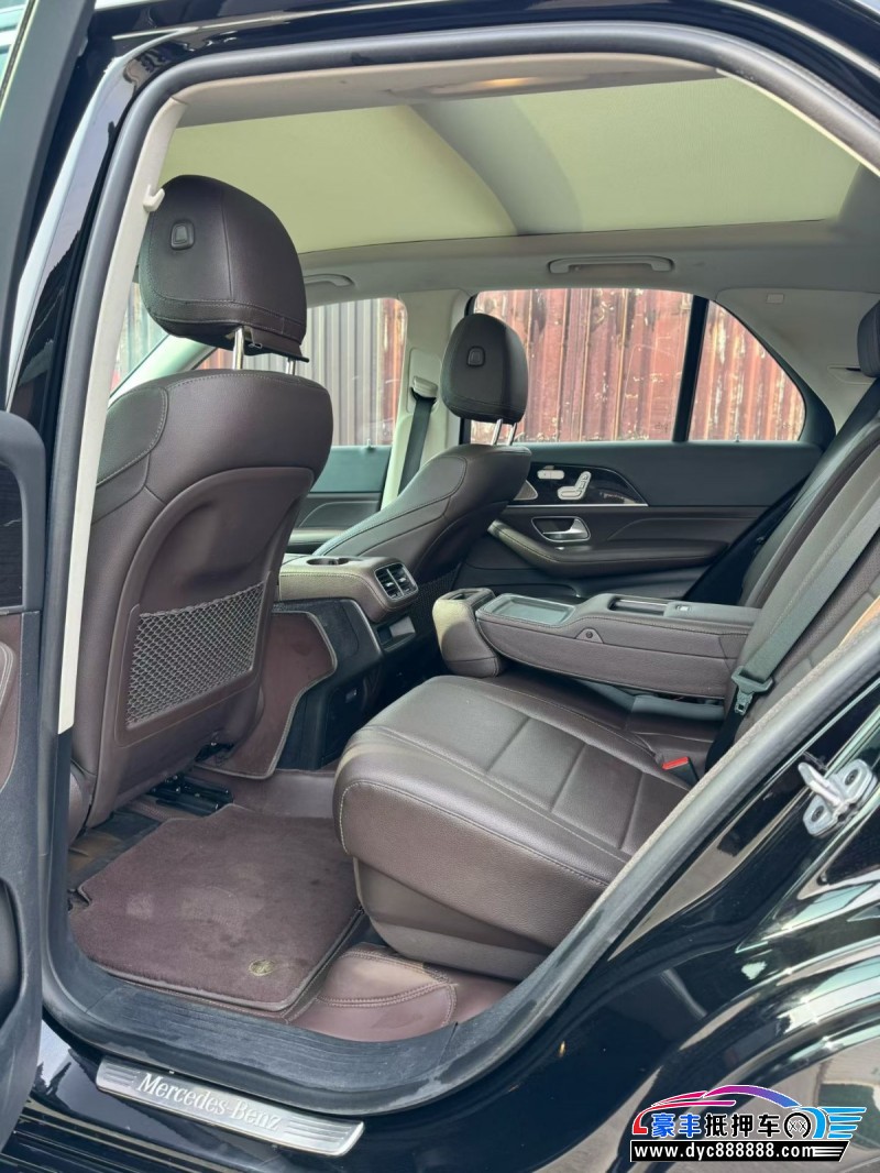 22年奔驰GLESUV抵押车出售