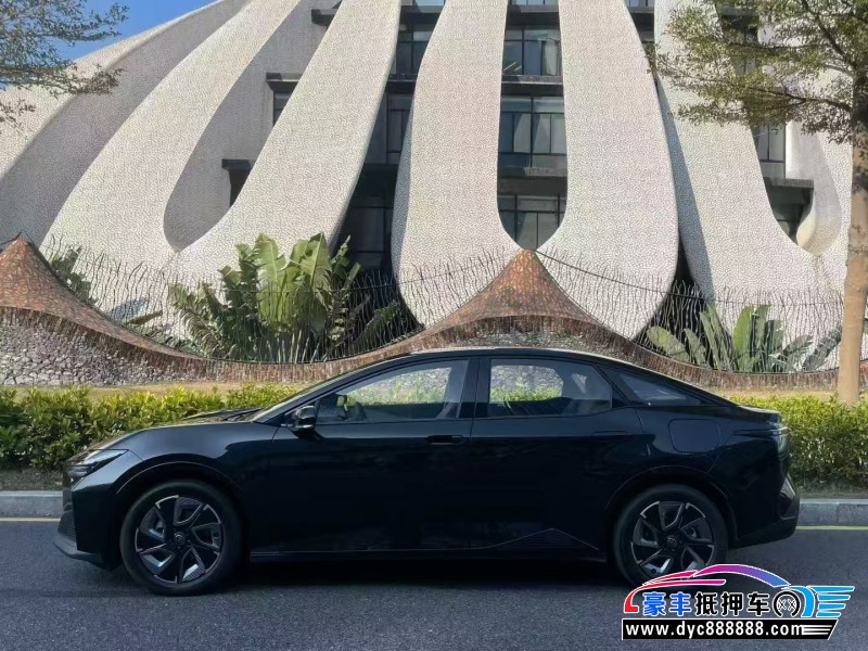 25年丰田BZ3轿车抵押车出售