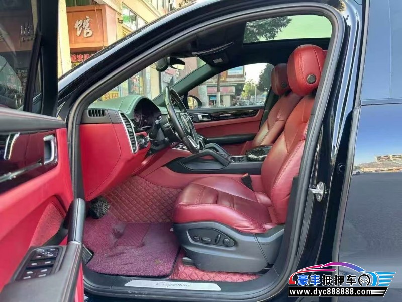 22年保时捷卡宴轿车抵押车出售