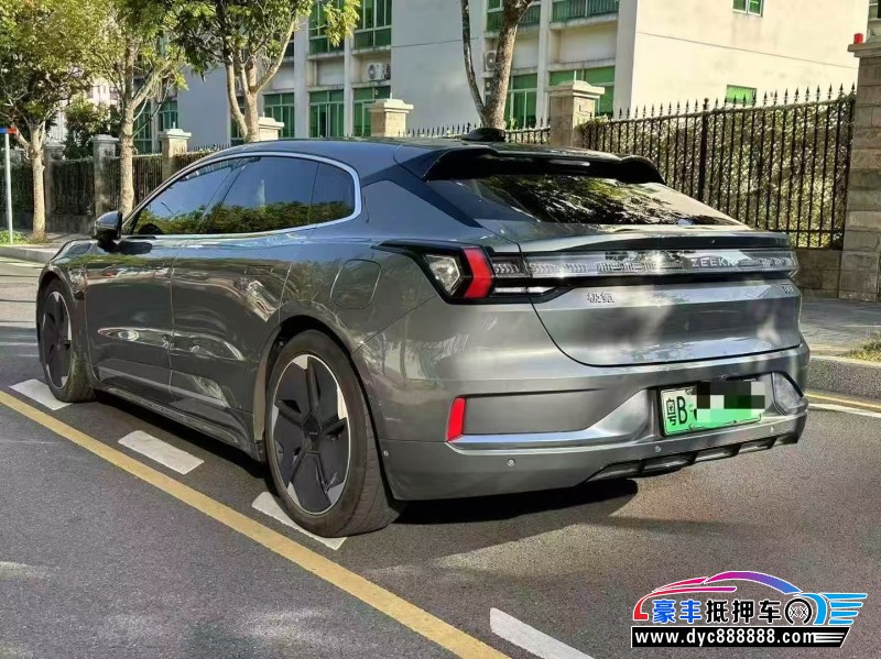 22年极氪001轿车抵押车出售