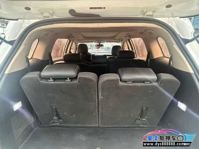 18年比亚迪宋轿车抵押车出售