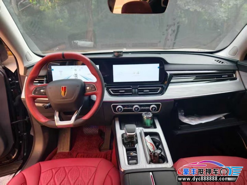 25年红旗HS5轿车抵押车出售