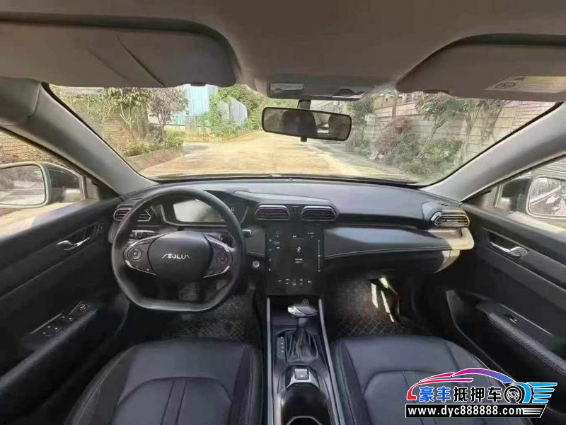 24年东风风神奕炫轿车抵押车出售