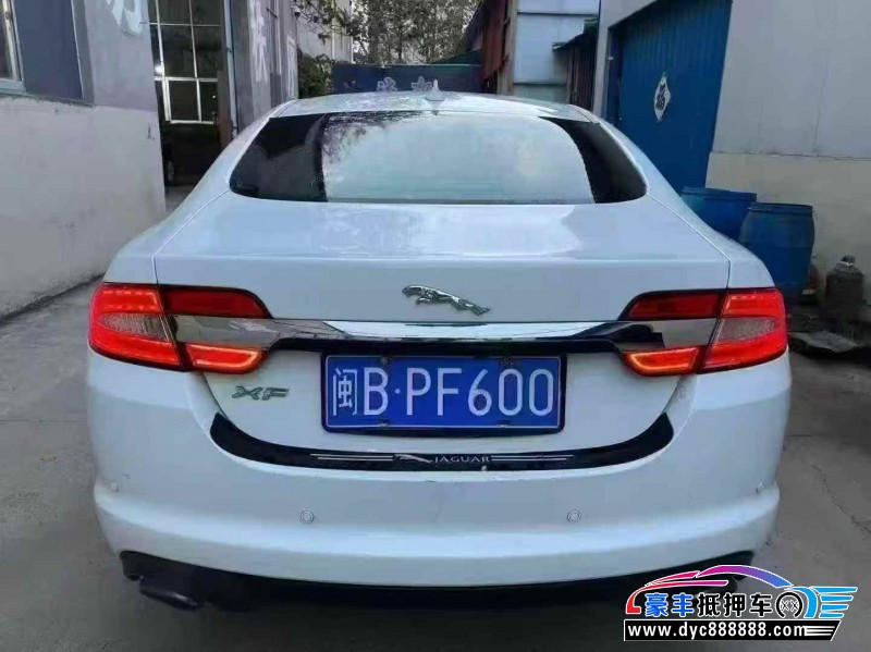 13年捷豹XF轿车抵押车出售