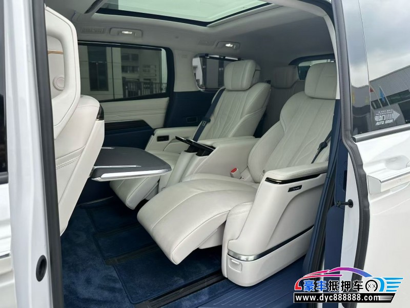 24年别克世纪轿车抵押车出售