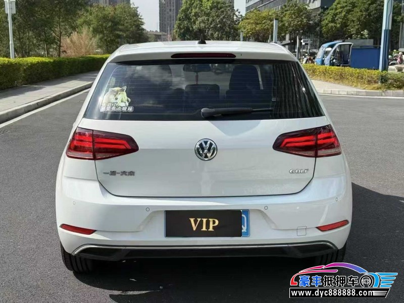 19年大众高尔夫轿车抵押车出售
