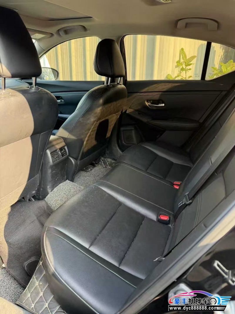 21年日产轩逸轿车抵押车出售