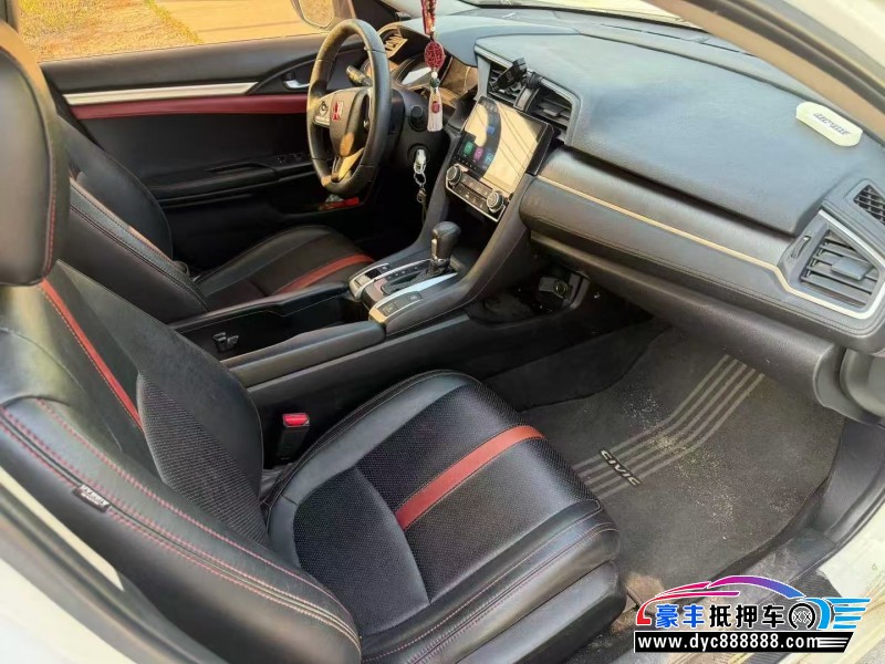 17年本田思域轿车抵押车出售