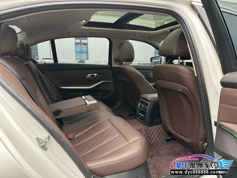 23年宝马i3轿车抵押车出售