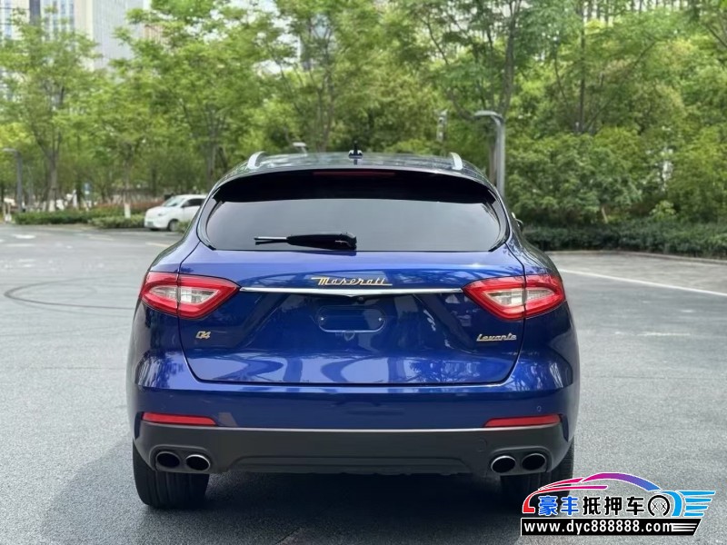 18年玛莎拉蒂莱万特轿车抵押车出售