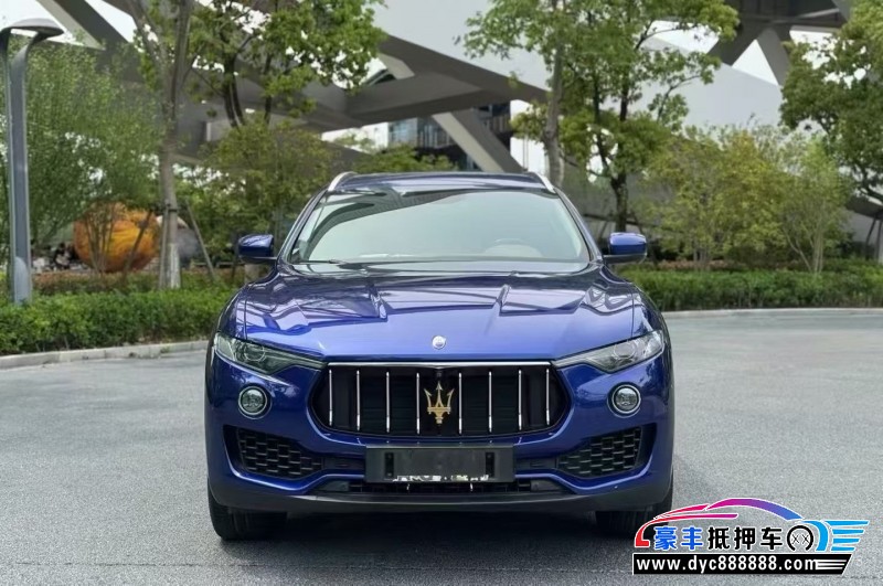 抵押车出售18年玛莎拉蒂莱万特轿车