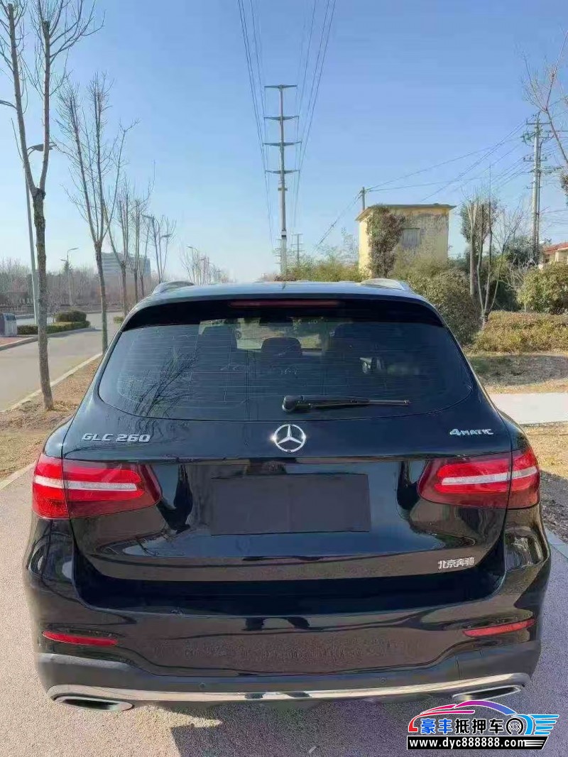 16年奔驰GLC轿车抵押车出售