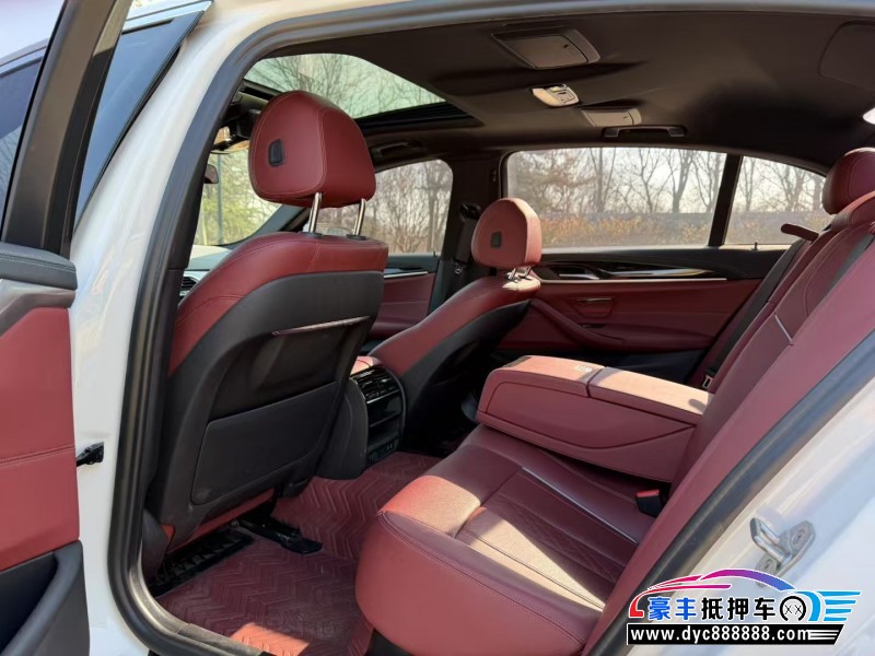 21年宝马5系轿车抵押车出售