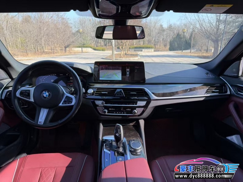 21年宝马5系轿车抵押车出售