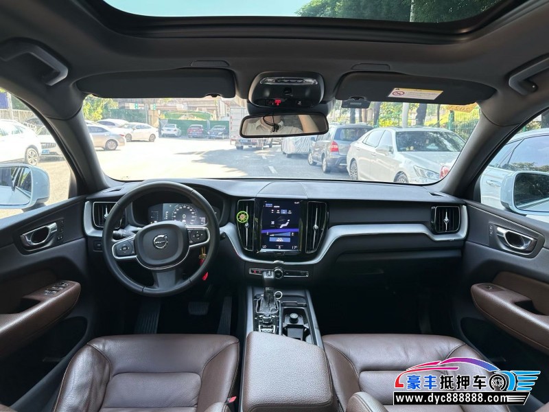 21年沃尔沃XC60轿车抵押车出售