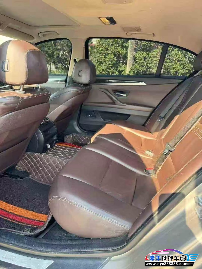 15年宝马5系轿车抵押车出售