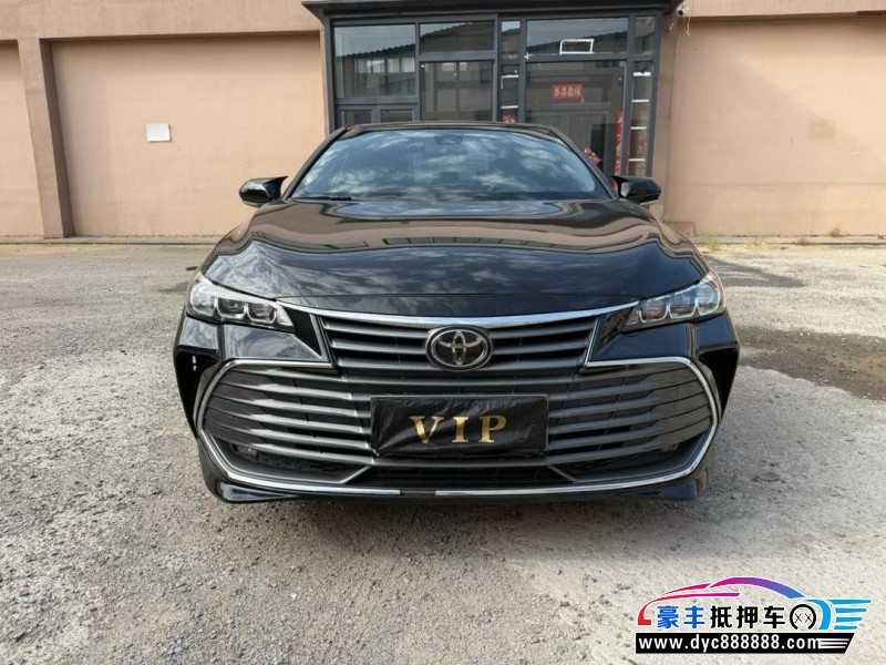 抵押车出售21年丰田亚洲龙轿车