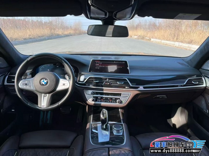 23年宝马7系轿车抵押车出售