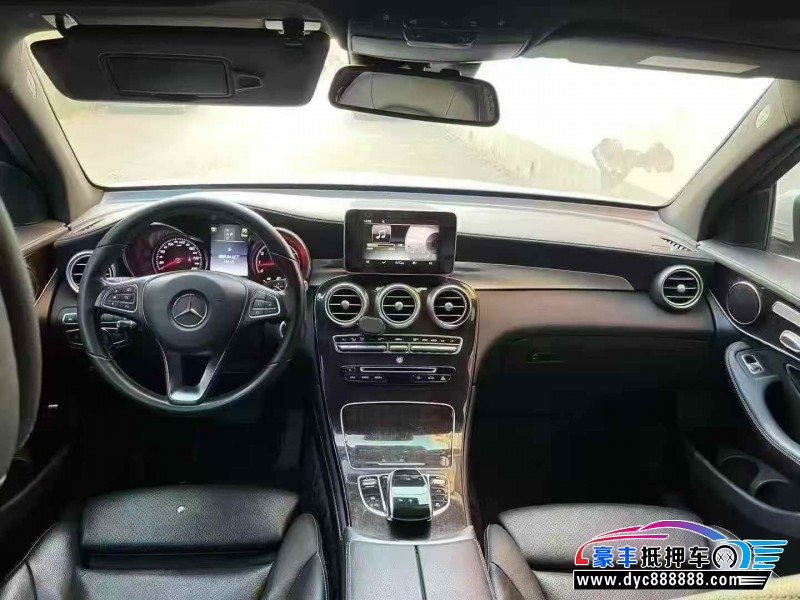 17年奔驰GLC(进口)轿车抵押车出售