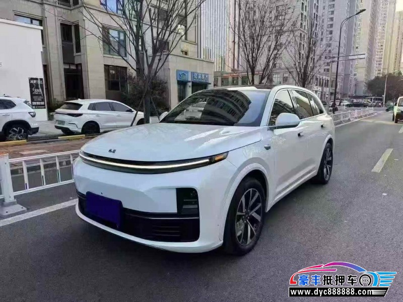 23年理想L7轿车抵押车出售