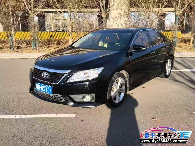 13年丰田凯美瑞轿车抵押车出售