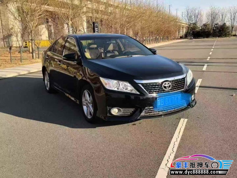 13年丰田凯美瑞轿车抵押车出售