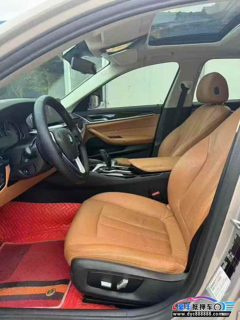 18年宝马5系轿车抵押车出售