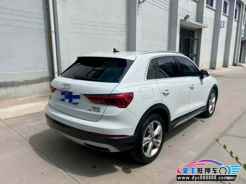 19年奥迪Q3轿车抵押车出售