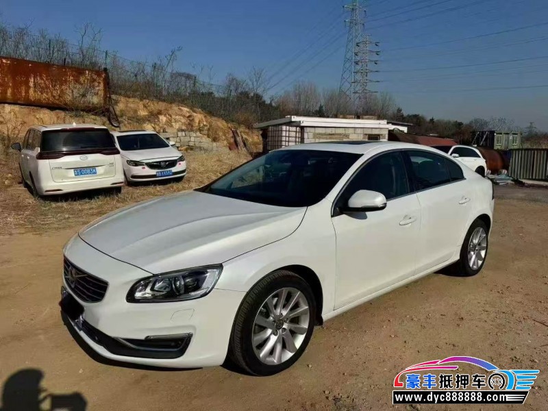 16年沃尔沃S60轿车抵押车出售