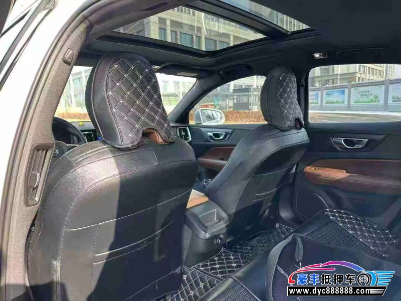 20年沃尔沃S60轿车抵押车出售