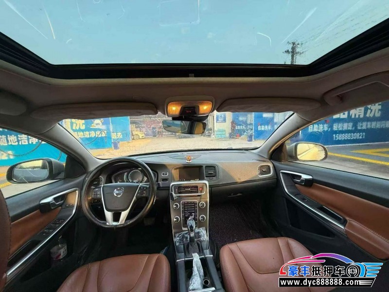 14年沃尔沃S60L轿车抵押车出售