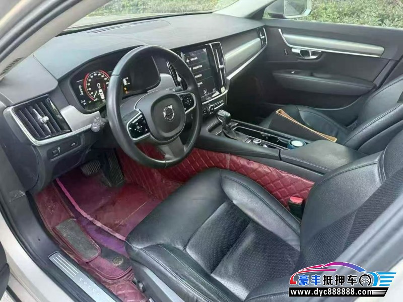 18年沃尔沃S90轿车抵押车出售
