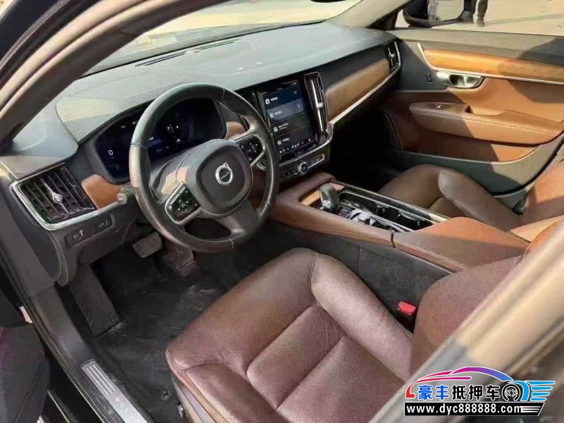 22年沃尔沃S90轿车抵押车出售