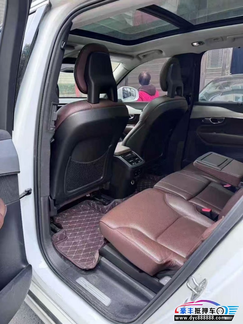 18年沃尔沃XC90轿车抵押车出售