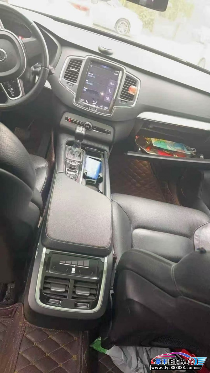 16年沃尔沃XC90轿车抵押车出售