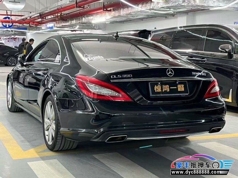 14年奔驰CLS轿车抵押车出售