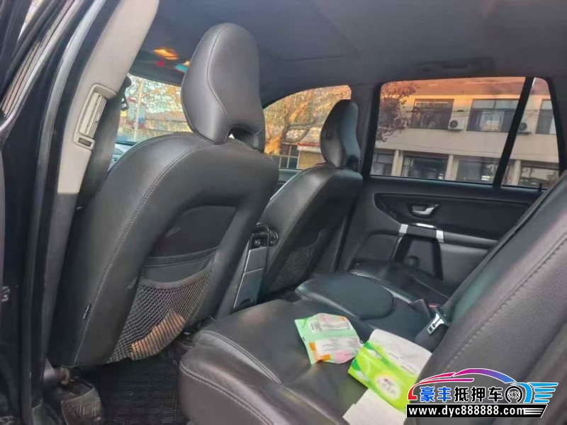 13年沃尔沃XC90轿车抵押车出售