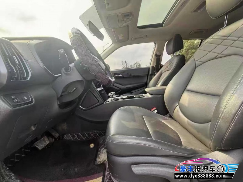 22年现代ix35轿车抵押车出售