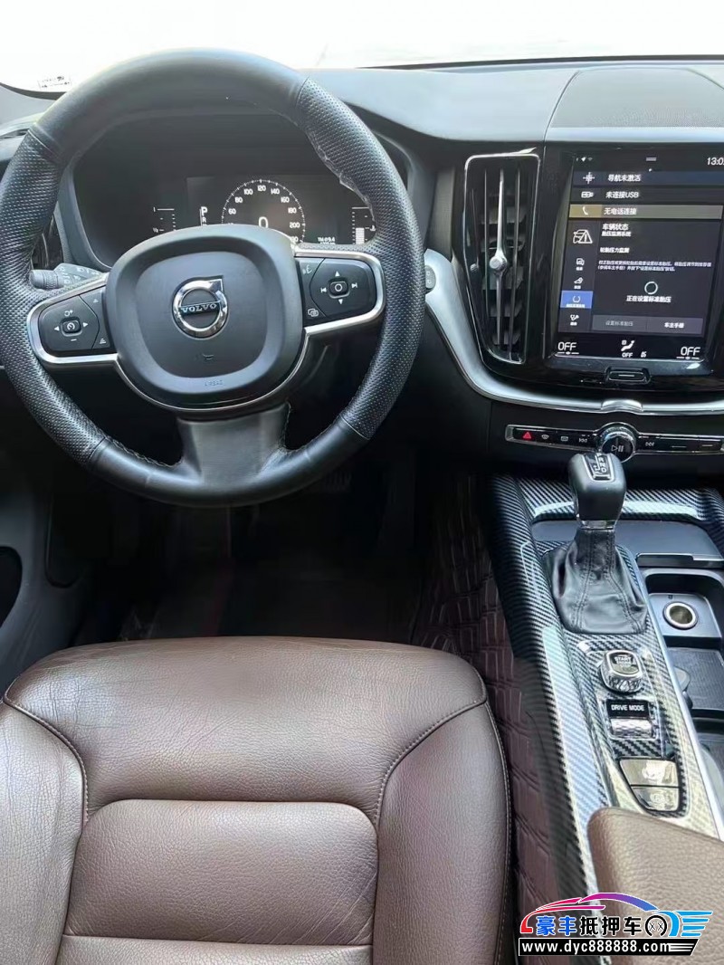 21年沃尔沃XC60轿车抵押车出售