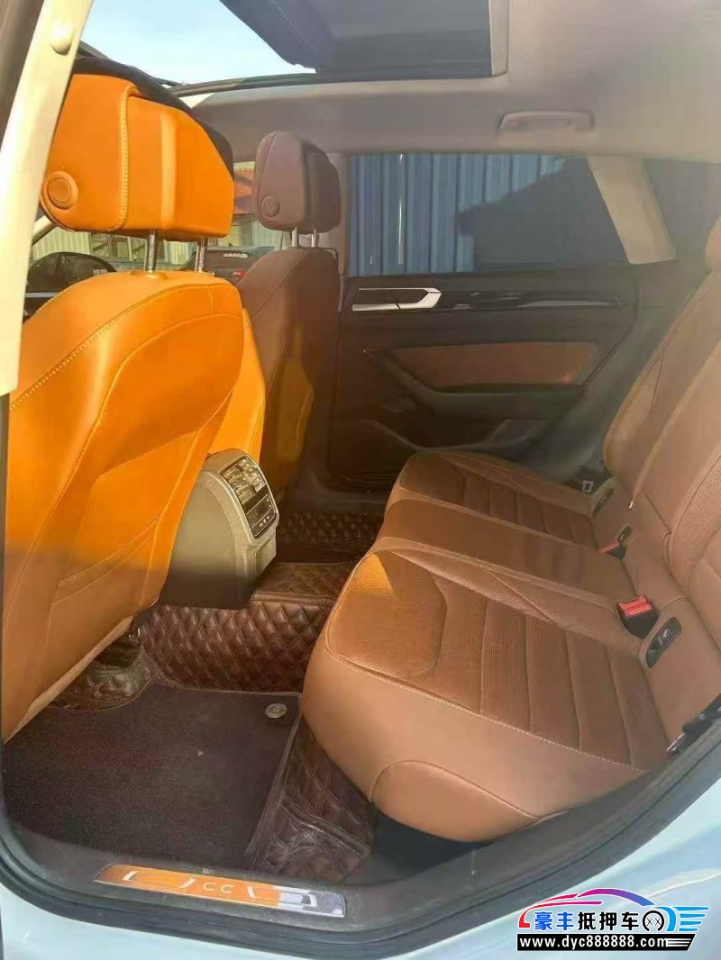 21年大众CC轿车抵押车出售