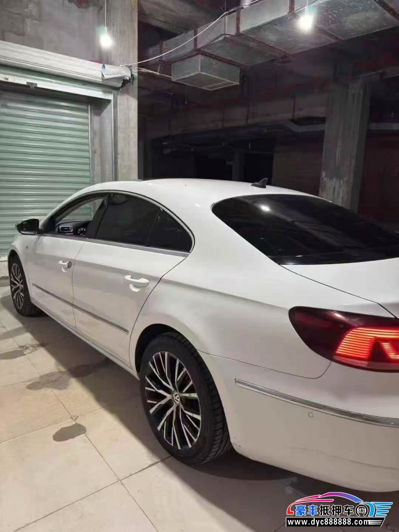 15年大众CC轿车抵押车出售