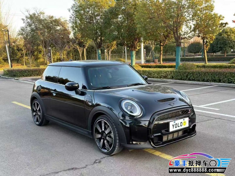 22年宝马MINI轿车抵押车出售