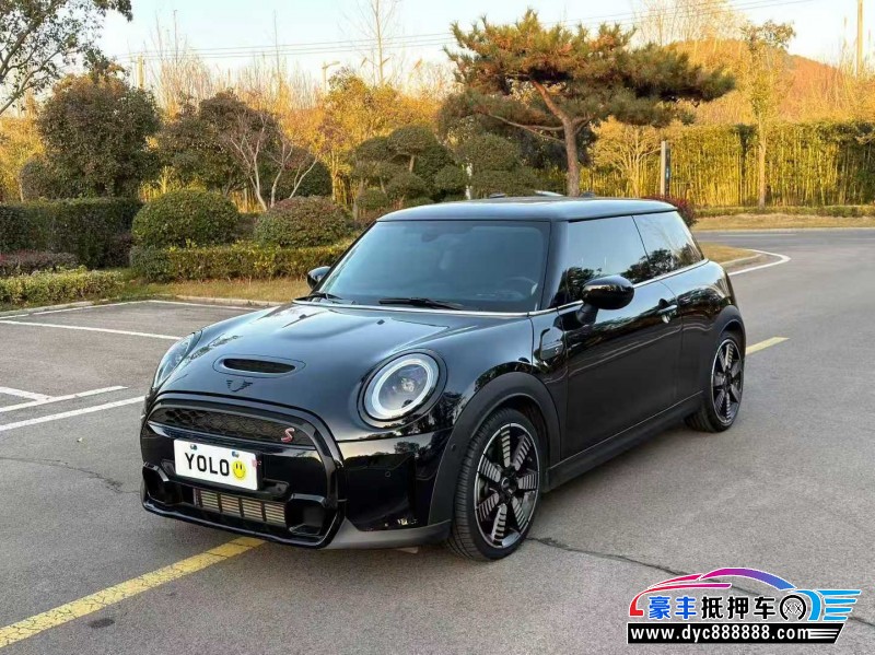 22年宝马MINI轿车抵押车出售