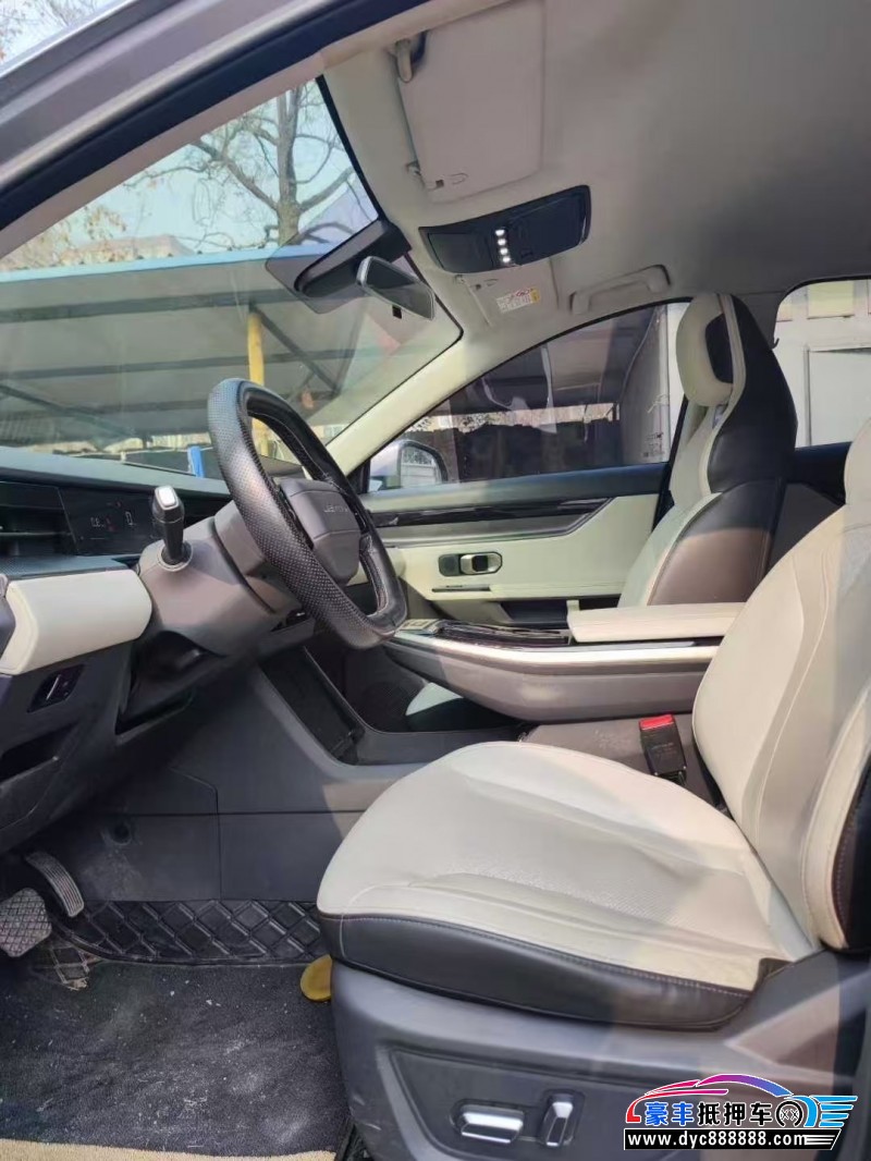 23年捷途大圣轿车抵押车出售